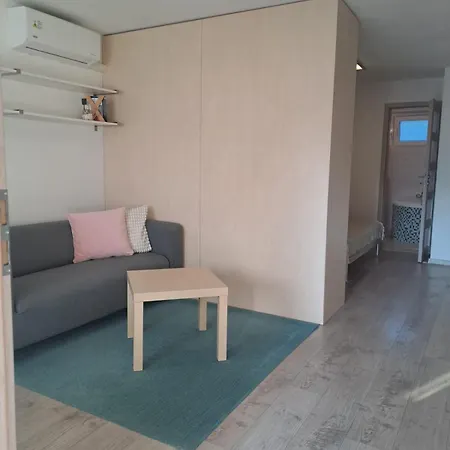 Jana Apartament *